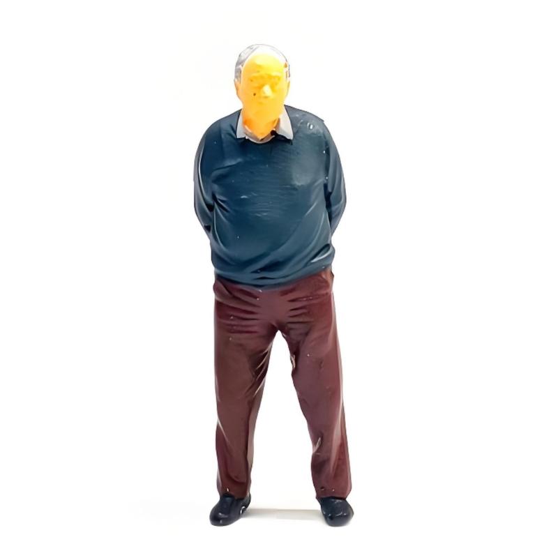 

Exquisite 1:64 Scale Miniature Human Statues Resin For Display And Photography