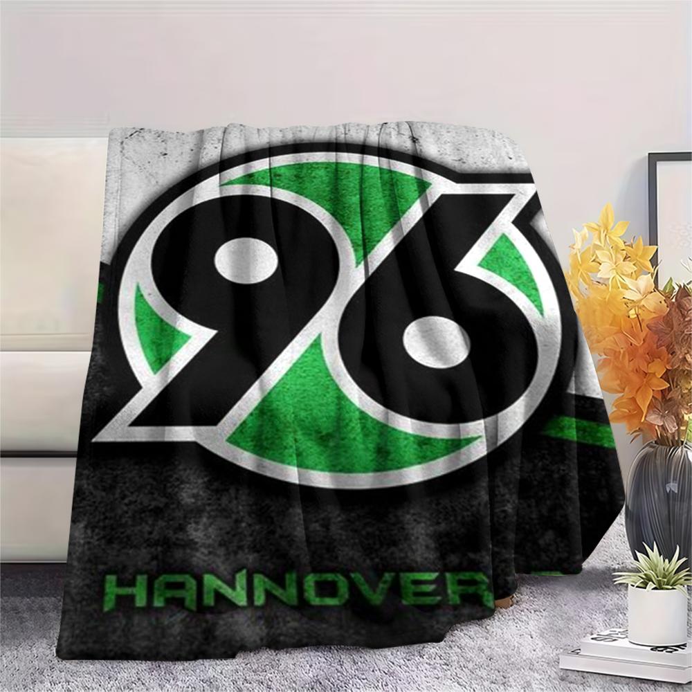 1pc Hannover 96 Print Flannel Blanket, High Quality Comfortable for All Seasons, Home Decor, Warmth and Comfort, Perfect for Christmas Gifts58