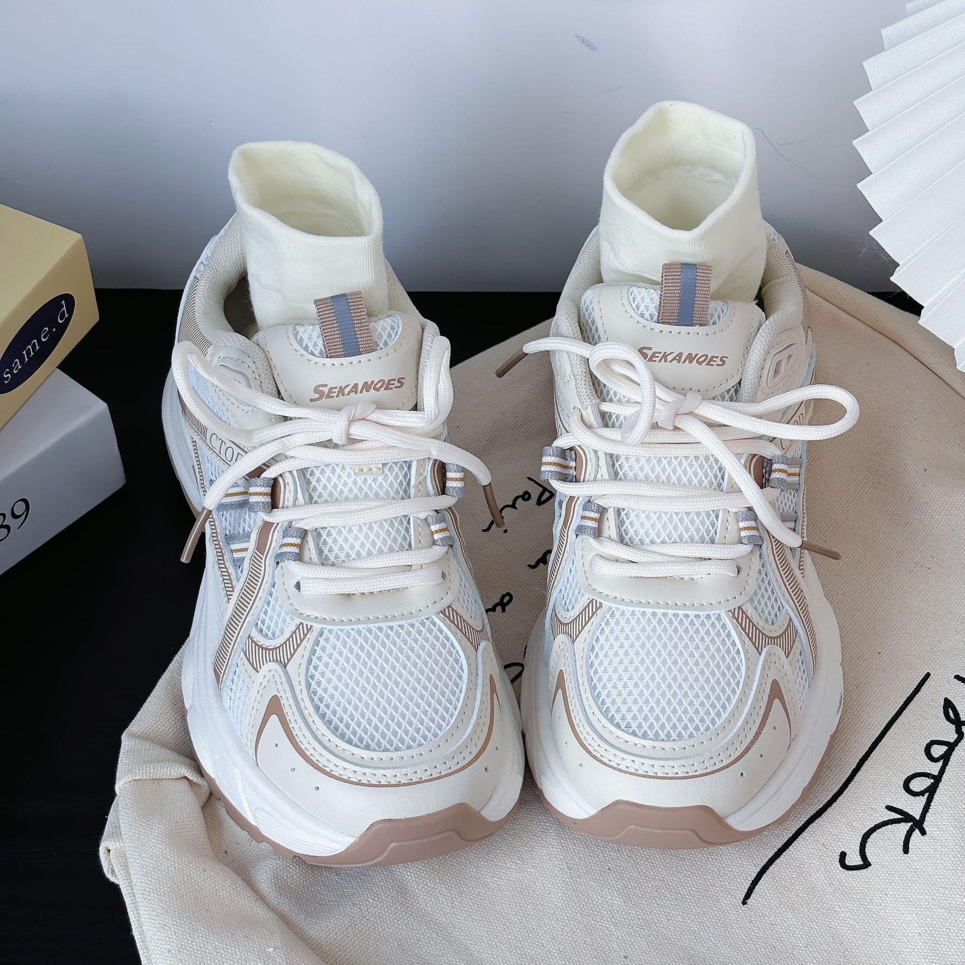 

Sneakers women s shoes 2024 summer board shoes breathable dad shoes soft sole shock absorption versatile lightweight casual running shoes 35 бежевый