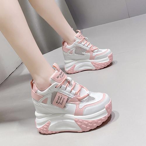 

Модные дышащие сетчатые кроссовки на толстой подошве для женщин, летние модные туфли на танкетке высотой 10 см, спортивные туфли для папы, женские кроссовки на толстой платформе 38 розовый