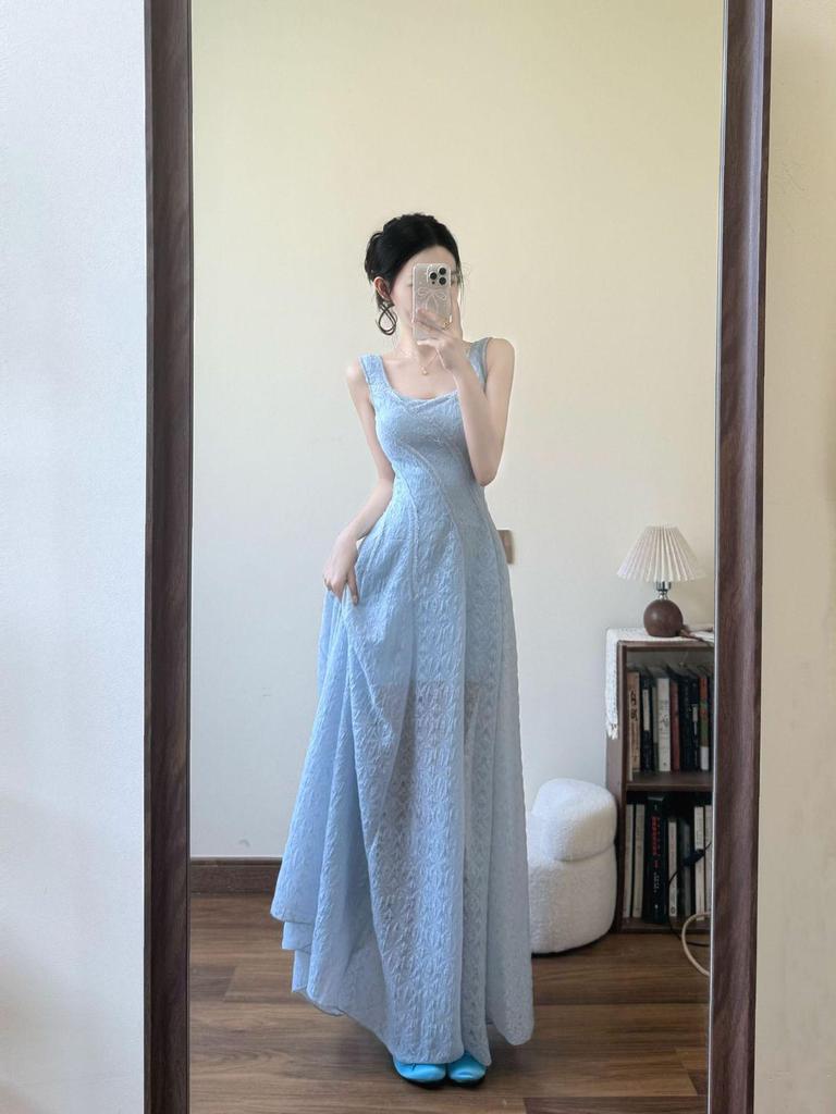 2025 Elegant Summer Blue A-Line Spaghetti Strap Dress for Women - Slimming Waist-Cinched Beach Vacation Style