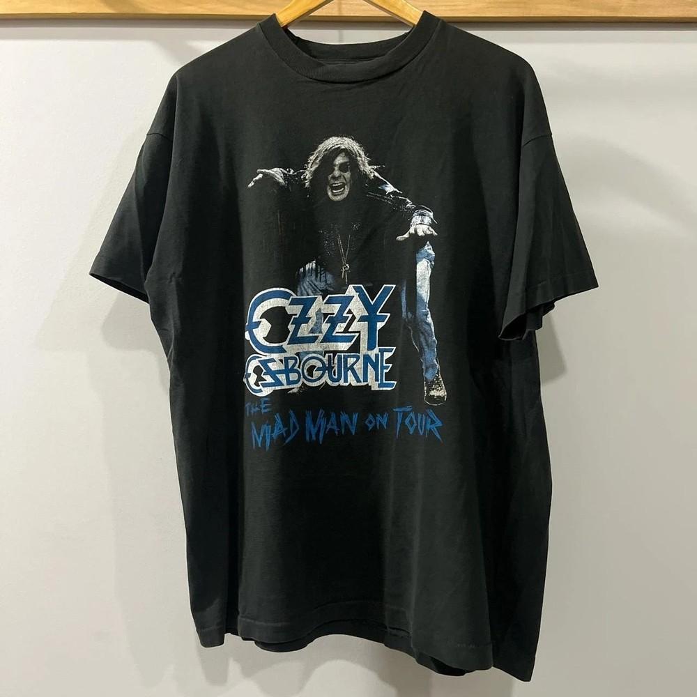 Мерч Ozzy Osbourne Mad Man On Tour 1981-1982 черная футболка Ремейк S-5XL Унисекс Футболка S