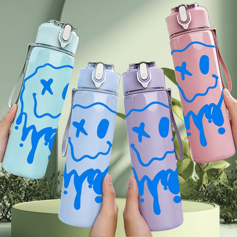 1PC Drippy Smile Melting Face Print 750ml Color Plastic Sports Water Bottle Leakproof Flip Straw Lid Suitable for Sports Office Home Use
