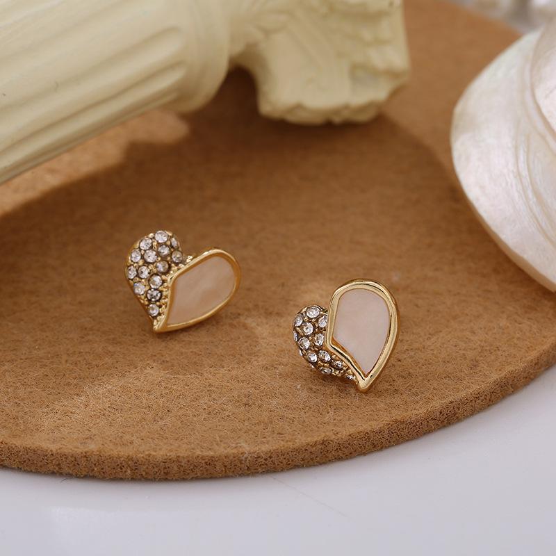 Temperament Diamond-set Splicing Love Stud Earrings Silver Needles Simple Girl Design Sense Small Ear