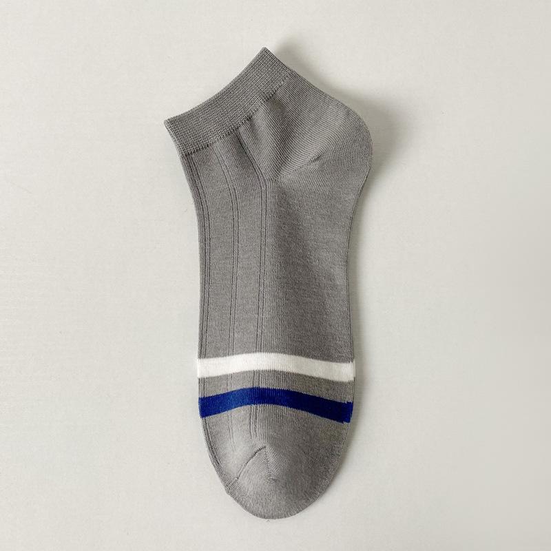 5/10 Pairs Men's Boat Socks Spring Summer Lightweight Invisible Socks Breathable and Sweat Wicking Men's Two Tone Low Cut Cotton Socks Comfortable