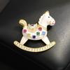 New Product Cute Colored Diamond Dripping Oil Little White Horse Brooch Exquisite Versatile Animal Zodiac Trojan Horse Pin Men's and Women's Accessori