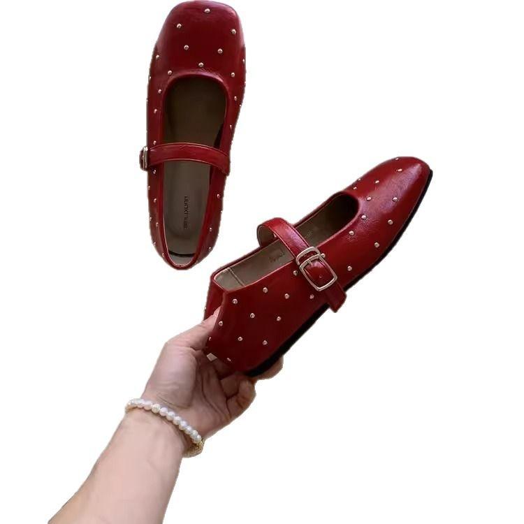 Inner heightening version retro gypsy star riveted ballet single shoes women's spring and autumn one-word buckle with shallow mouth Mary Jane shoes