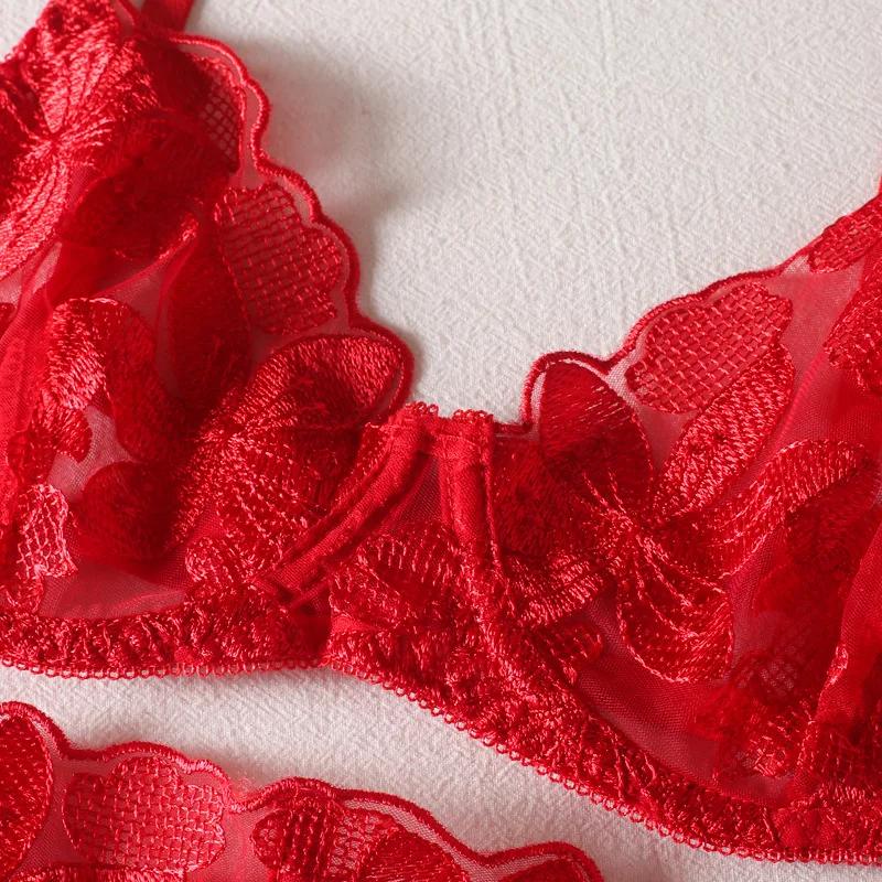 Sexy Embroidery Lingerie Red Hot Ensemble Lingeries Femmes Fantasy Skirt g-String Wireless Bra Briefs Romantic Kit New Year Gift