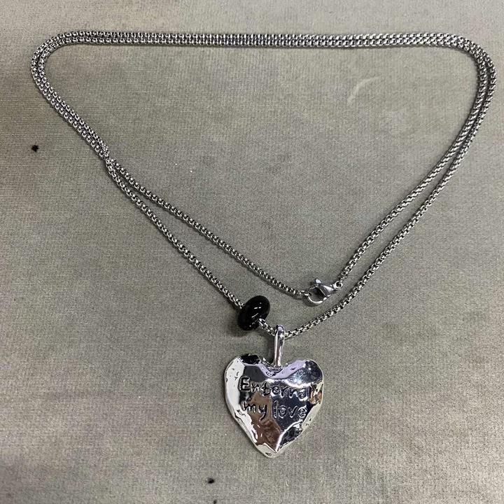 Silver Star Metallic Pleated Heart & Stone Necklace - French Luxury Clavicle Chain for Women