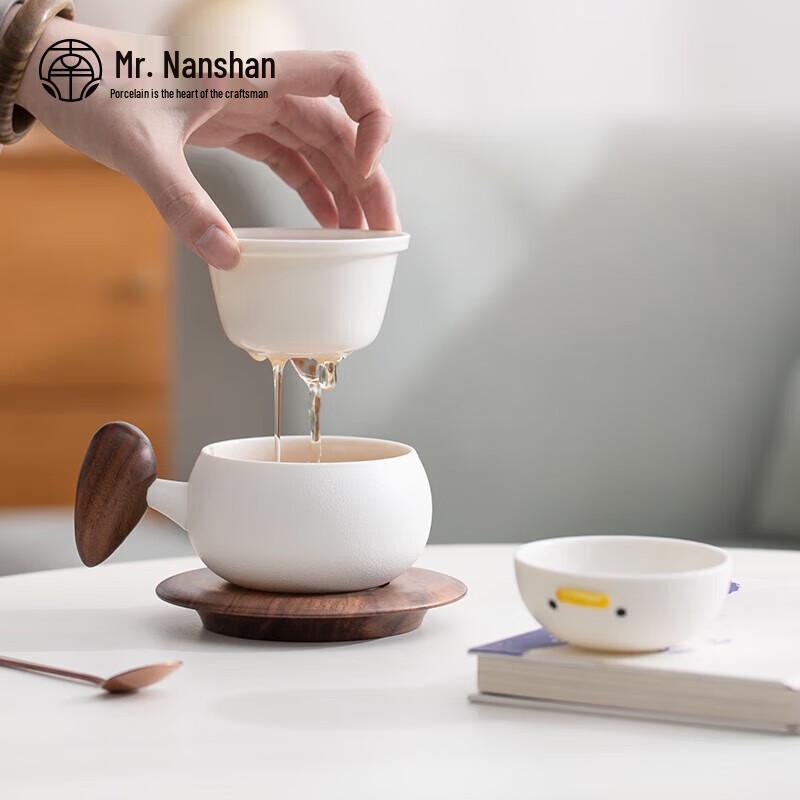 Cheer-Up Duck Zen White Ceramic Coffee Mug with Saucer & Coaster