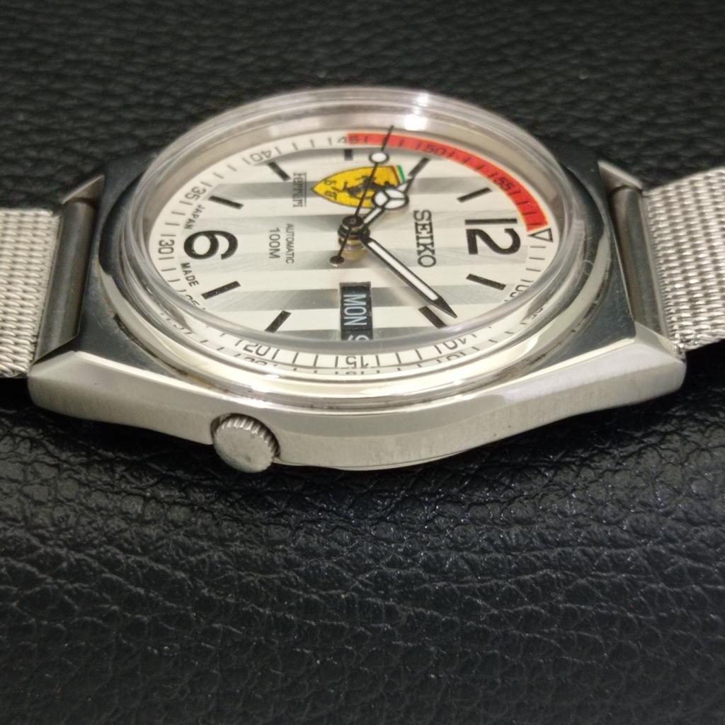 AUTOMATIC VINTAGE SEIKO JAPAN 7009A MENS FERRARI DIAL WATCH a700522-5