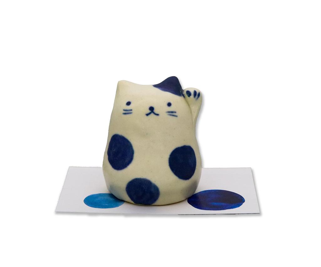 Craftsman House Dyed Cat Made in Japan Maneki-neko (Round)