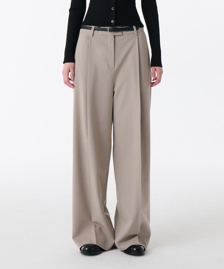 MUSINSA STANDARD WOMAN Women'S Low Waist Deep Tuck Extra Wide Hidden Banding Slacks [Light Beige]