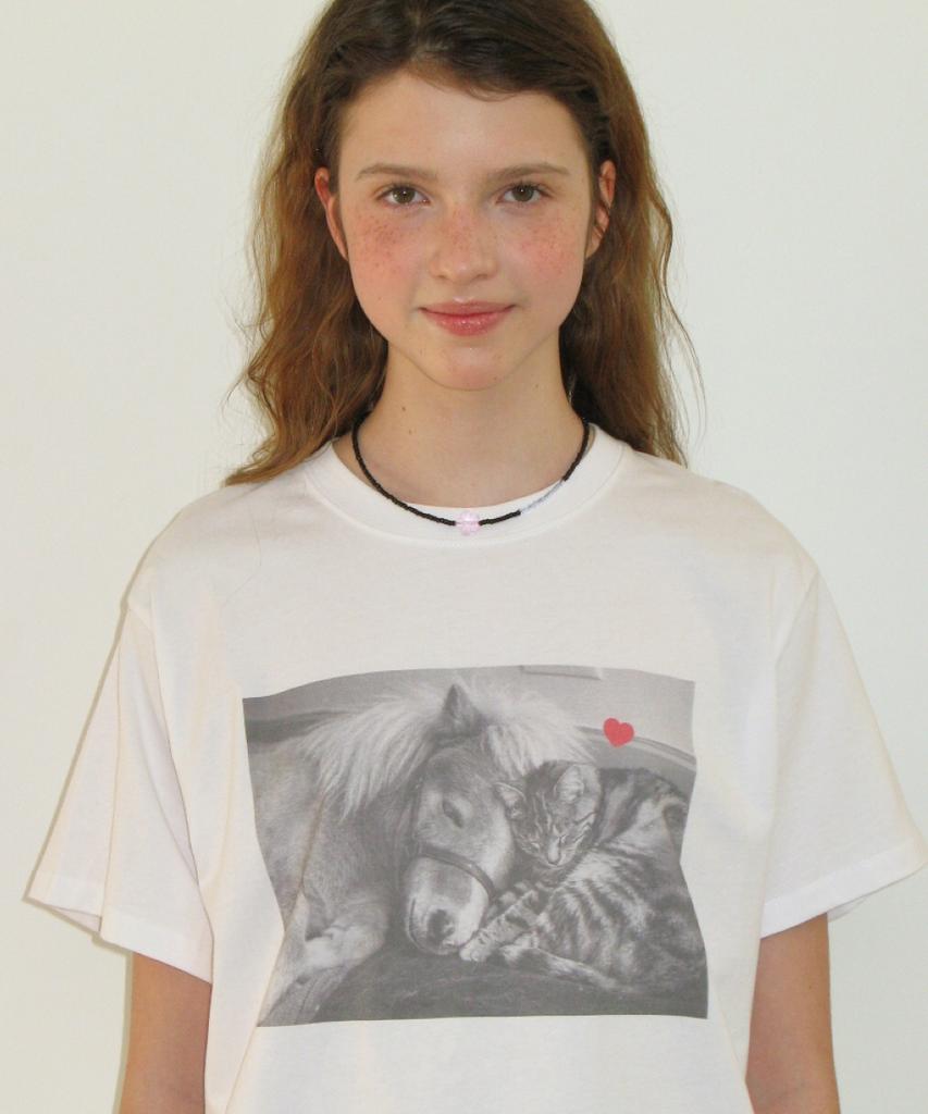 RONRON Pony Cat Friends Photo Basic Fit T Shirt White