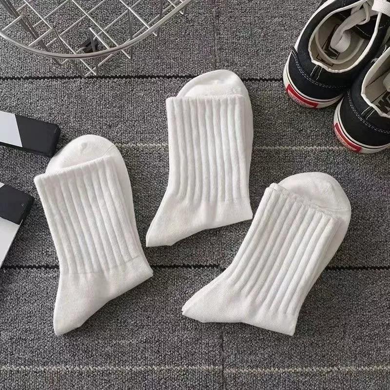 6/12 Pairs Men Solid Color Mid Tube Socks Fashionable Black White Color Sweat Absorbing Soft Comfortable Casual Sports Socks