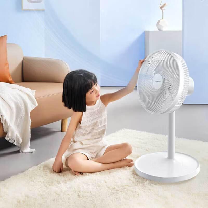 AIRMATE 7-Blade Pedestal Fan FS30143 CN plug (adapter included)