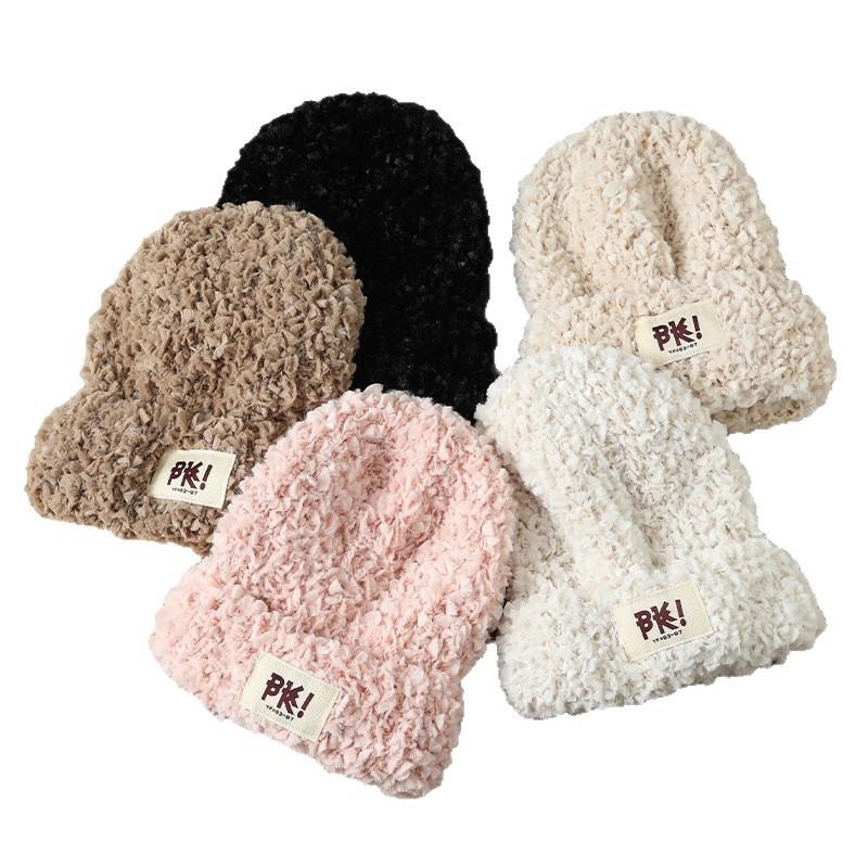 Autumn and Winter Hats, Women's Big Head Circumference Shows the Face, Small Knitted Hats, Plush Warm Wool Hats, Ear Protectors, and Head Hats.