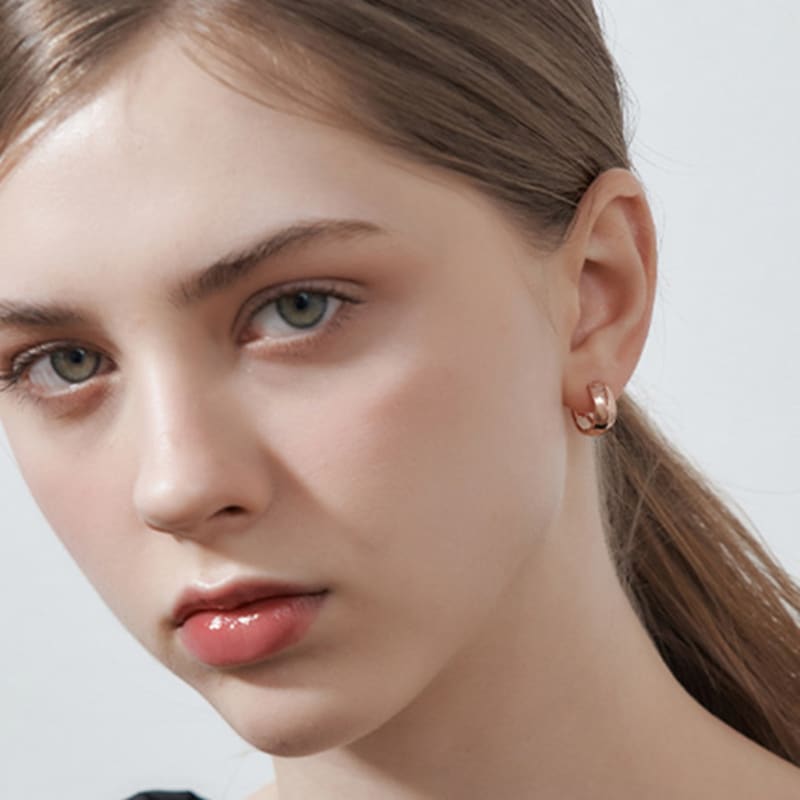 GEIGER Jewelry 14K GF Triangle Stone One-Touch Earrings GIGFEE003