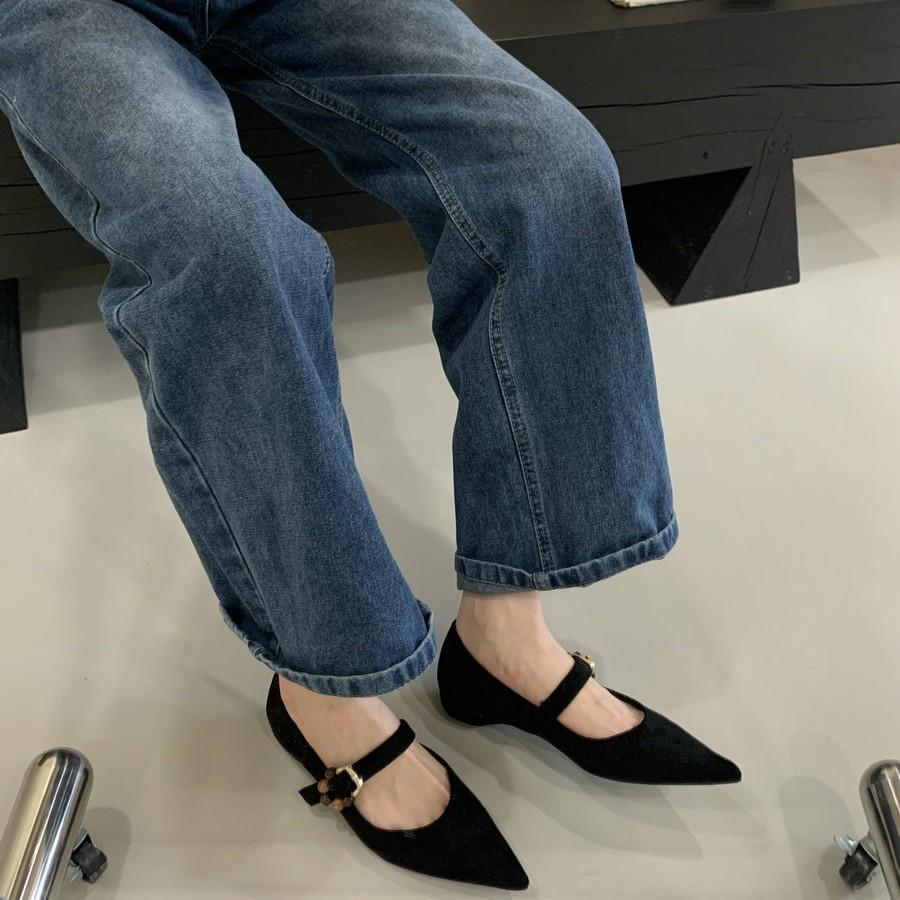 2025 new French heightening shallow mouth pointed suede word with Mary Jane shoes women's gentle and versatile daily commute