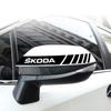 2 stk Bilstripeklistremerker Bakspeil Reflekterende Dekaler Dekorasjon For Skoda Octavia Superb Rapid Kodiaq Karoq Fabia Kamiq Roomster Citigo