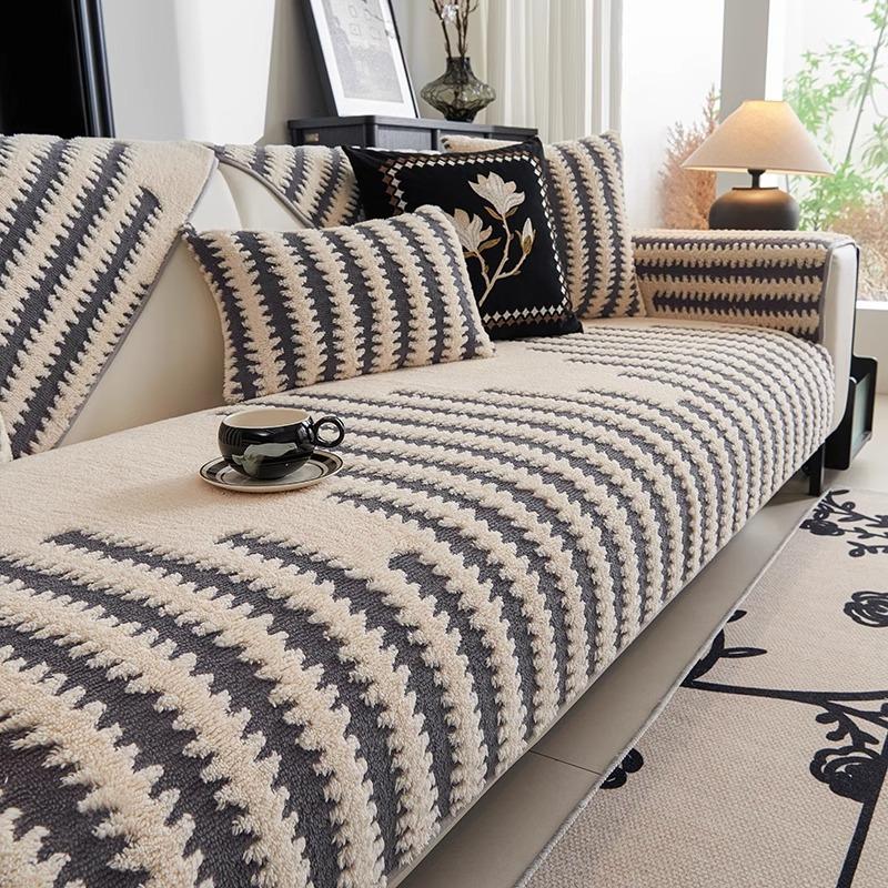 Plush Sofa Cushion Light Luxury High-End Non-Slip Seat Cushion  New Autumn And Winter Leather Sofa Cover Cover Cloth Towel