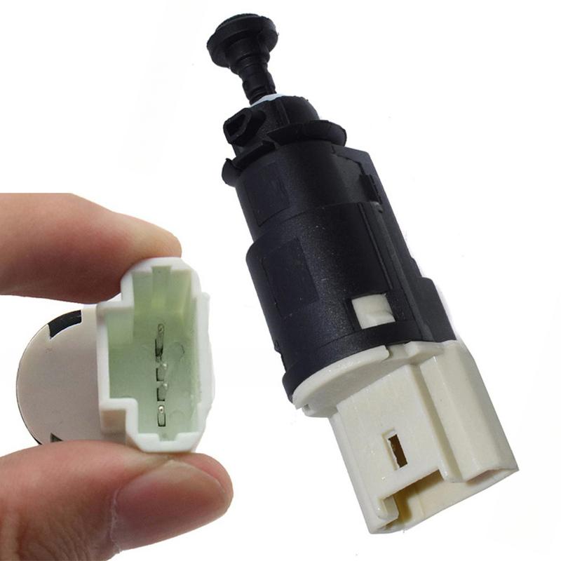 Brake Light Switch 8200276361 25320-00QAF For Laguna 2 For Trafic 2 Vel Satis For Sandero For Duster Interior Parts Accessories
