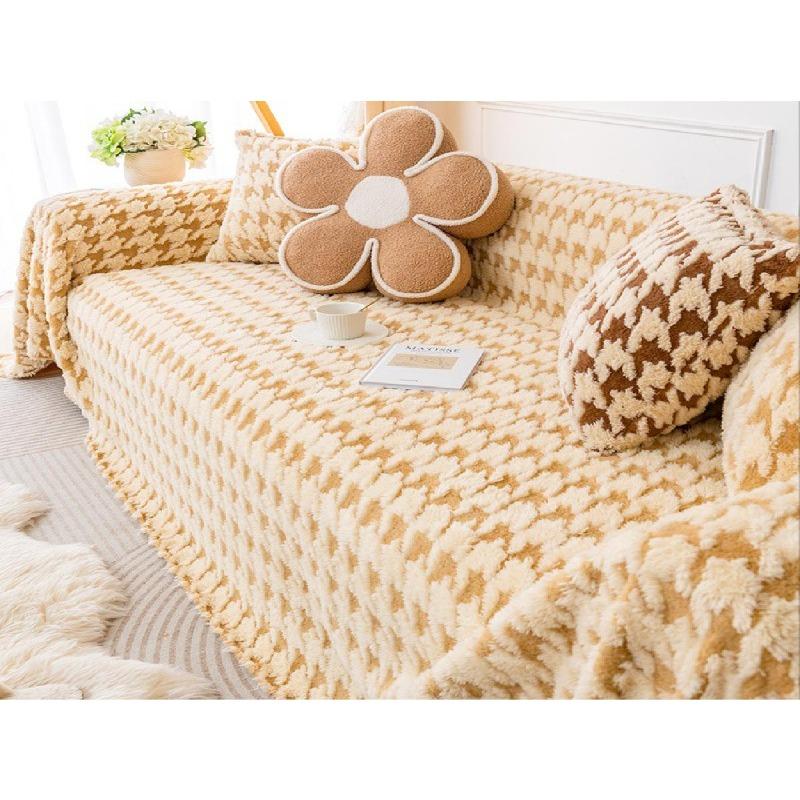 New Winter Lamb Velvet Sofa Cover Cloth Houndstooth Sofa Towel Full Cover Light