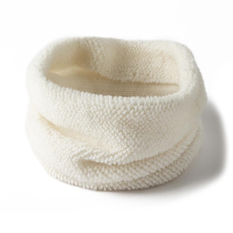 

Pure Cashmere Embroidered Unisex Scarf and Neck Warmer білий