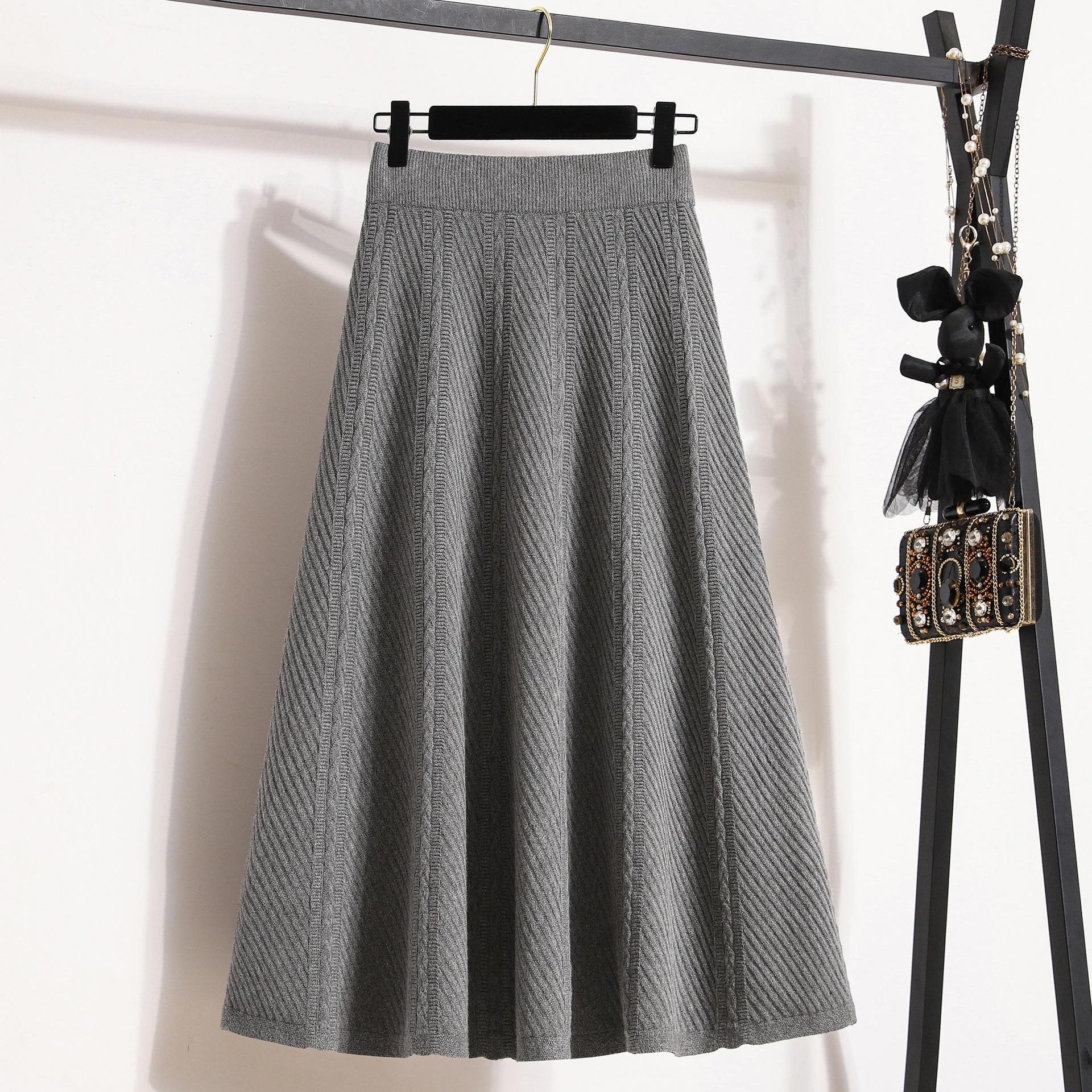 

Large size women s clothing winter new fat mm knitted skirt fashionable versatile high waist thin A word big swing skirt 4XL сірий колір