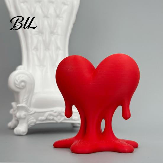 Modern Decoration Melting Heart Sculpture 3D Printed Dripping Figurine Romantic Love Themed Home Decor for Room Desk Shelf Artistic Statue
