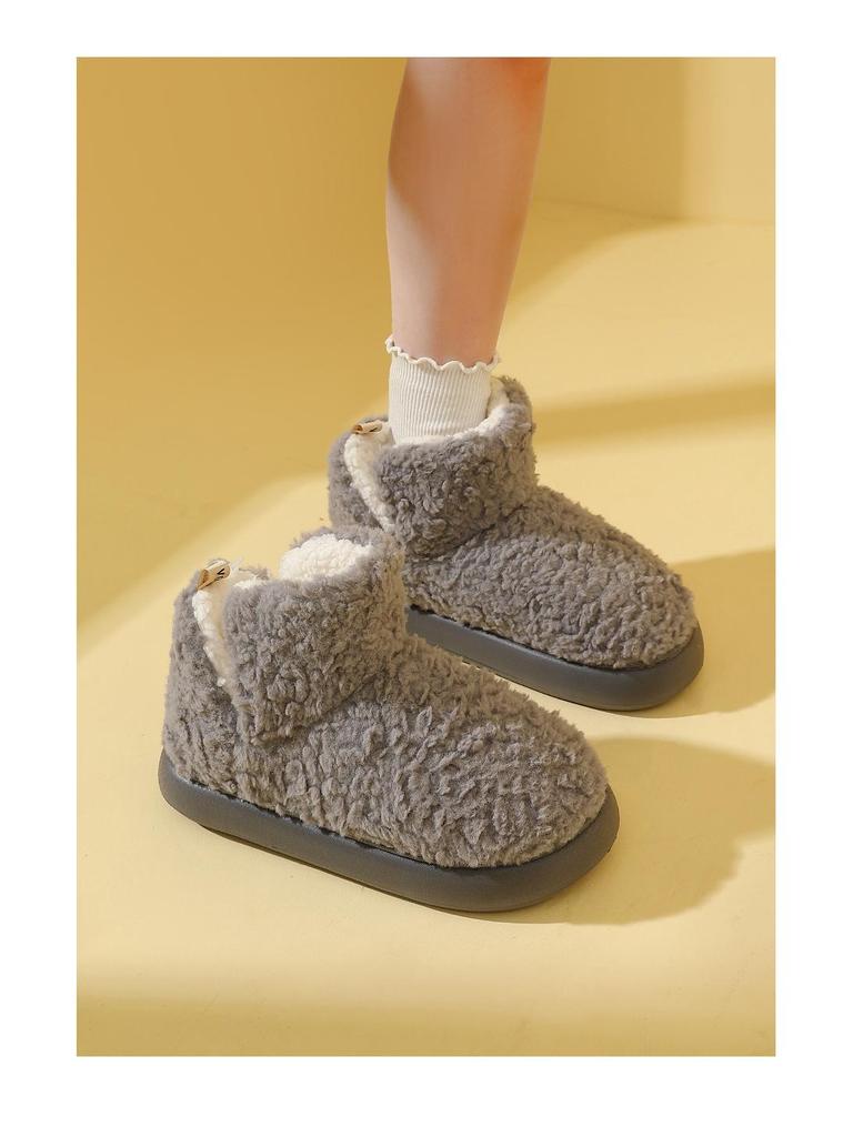 Cozy Plush Slippers: Women's & Men's Non-Slip, Thick-Soled, Velvet-Lined, Perfect for Autumn & Winter.