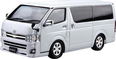 Aoshima Bunka Kyozai The Model Car Series Toyota TRH200V Hiace Super GL 2010 Plastic Model 1/24 No.6