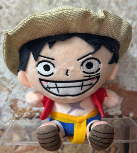 Figurines Anime One Piece Zoro Luffy Chopper Peluches Mignonnes Dessin Animé Peluche Poupées Remplies Pendentif Cadeaux de Noël pour Enfants