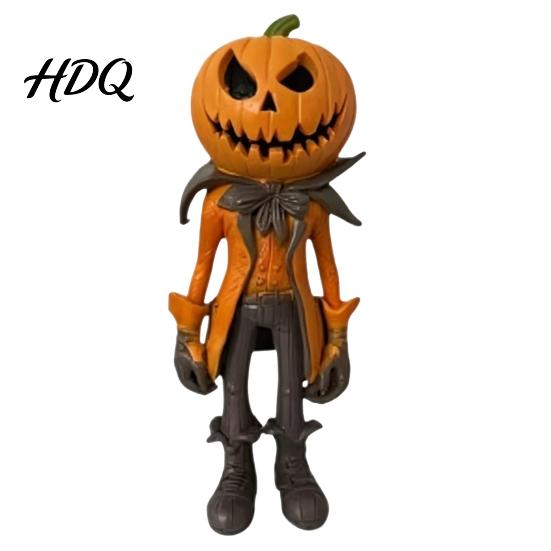 Autumn Home Ornament Pumpkin Witch Figurine, Spooky Halloween Statue with Lantern, LED Lighted Night Lamp Vintage Gothic Resin for Tabletop