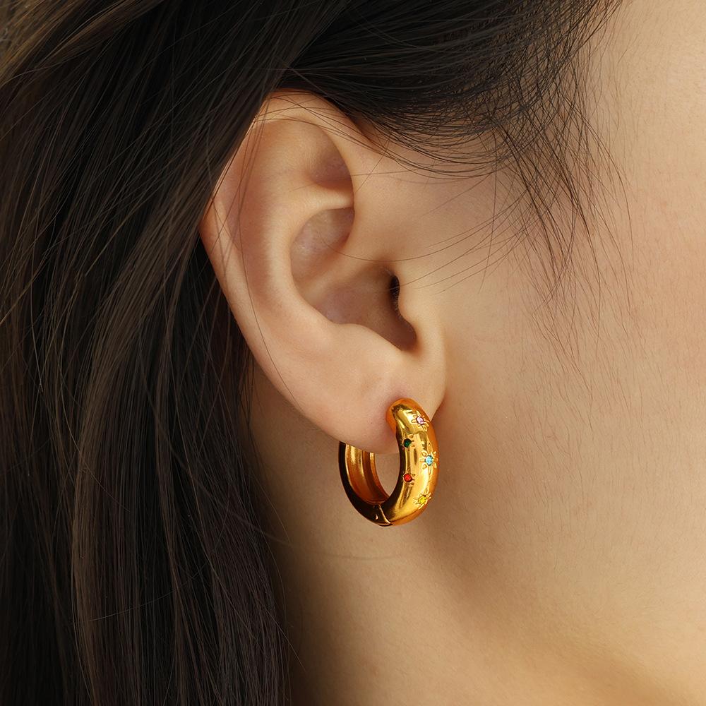 Ins Colored Diamond Earrings Titanium Steel Personality Niche Shining Dance Earrings Octagram Ear Buckle Women