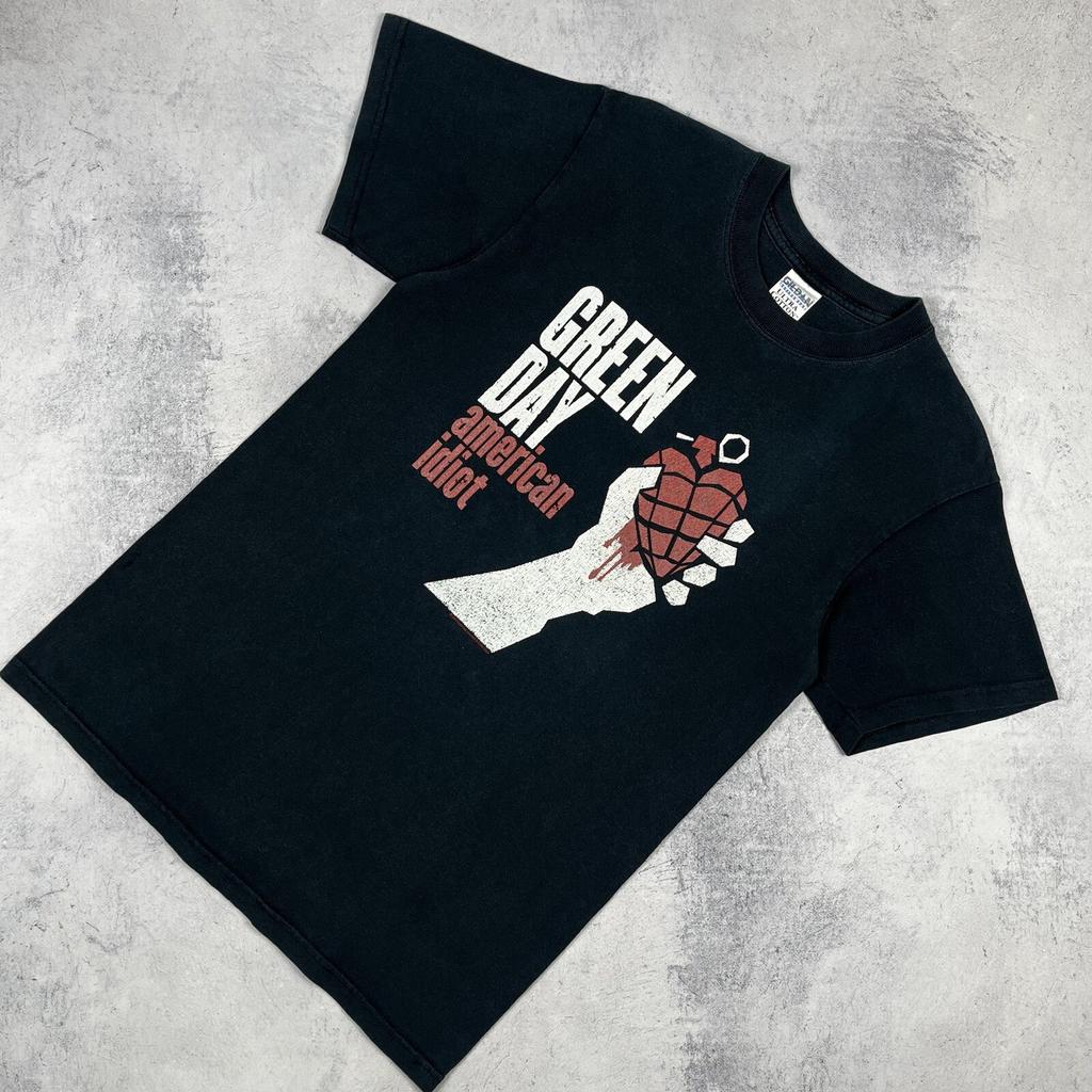 Vintage Green Day “American Idiot” Punk Rock Band T Shirt Size Small 2004 00’s