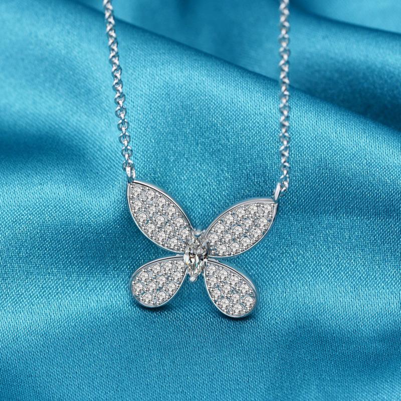 Gica Gema Náhrdelníky s diamanty s vysokým obsahem uhlíku 925 Sterlingového stříbra Přívěsek motýl Unikátní design Romantické jemné šperky Dárky na svatební oslavu Nový trend