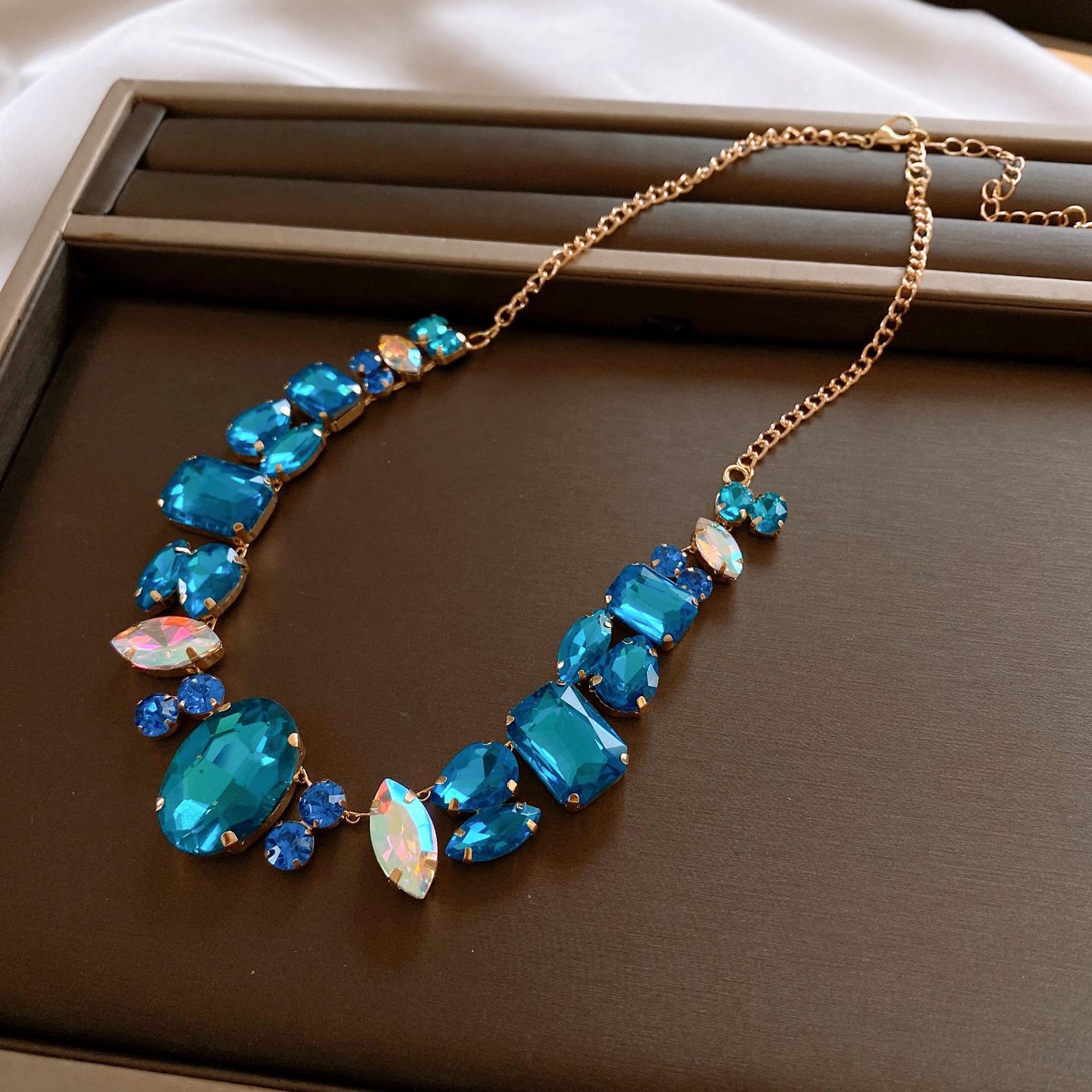 

Необычный геометрический набор ожерелий с бриллиантами, легкая роскошь, высококлассные, модные и универсальные аксессуары синий