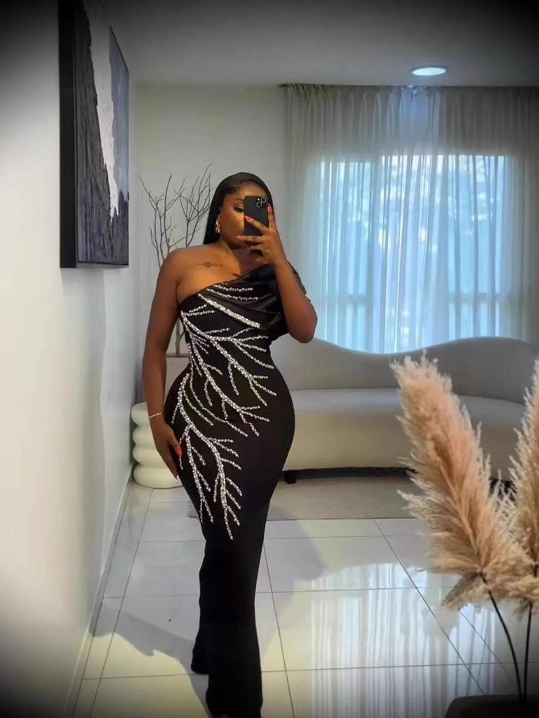 2025 Glamorous Beaded Bodycon Stretch Bandage Evening Gown