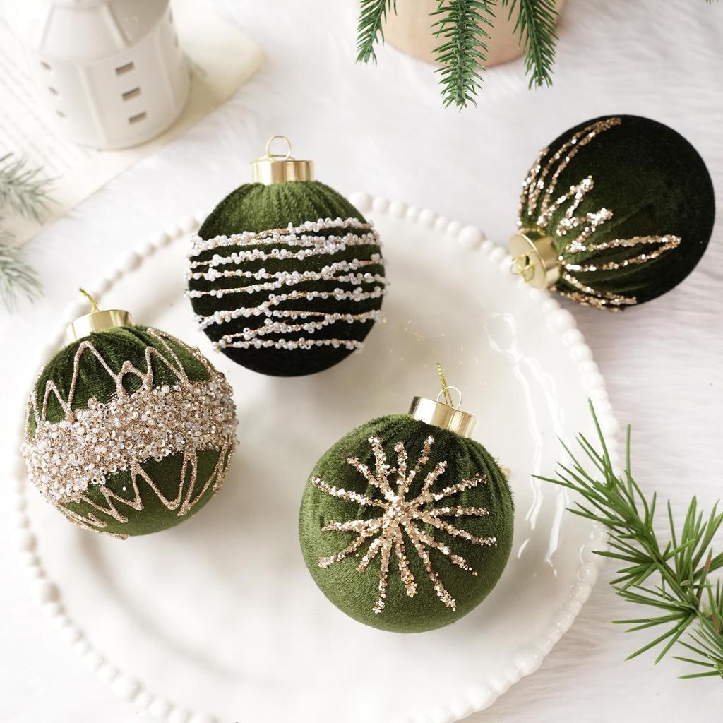 8CM Velvet Wrapped Christmas Ornament Ball with Gold Powder
