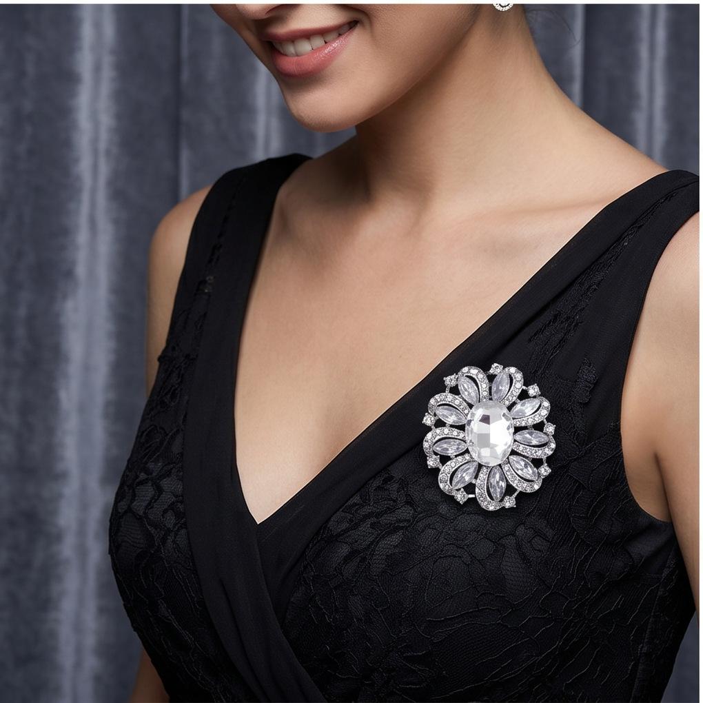 Crystal Brooch - Women's Floral Design Rhinestone Pin - Elegant Accessory for Coats and Jackets