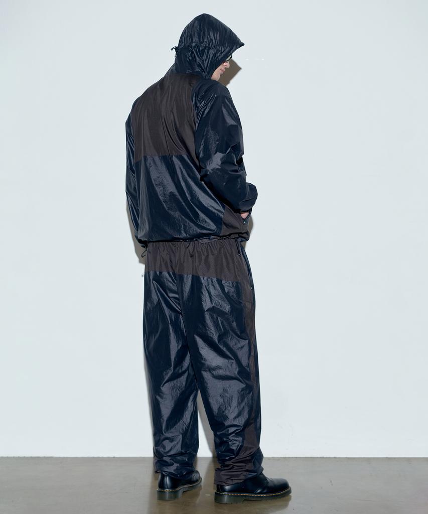 SCULPTOR Paneled Wind Pants Black