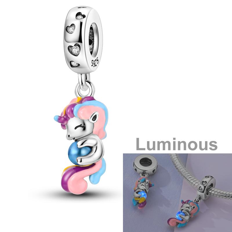 Majestätische Einhorn-Anhänger Kupferperlen Schöner bunter Anhänger Passend für Armband mit Anhängern DIY Schmuckgeschenk für Frauen Original