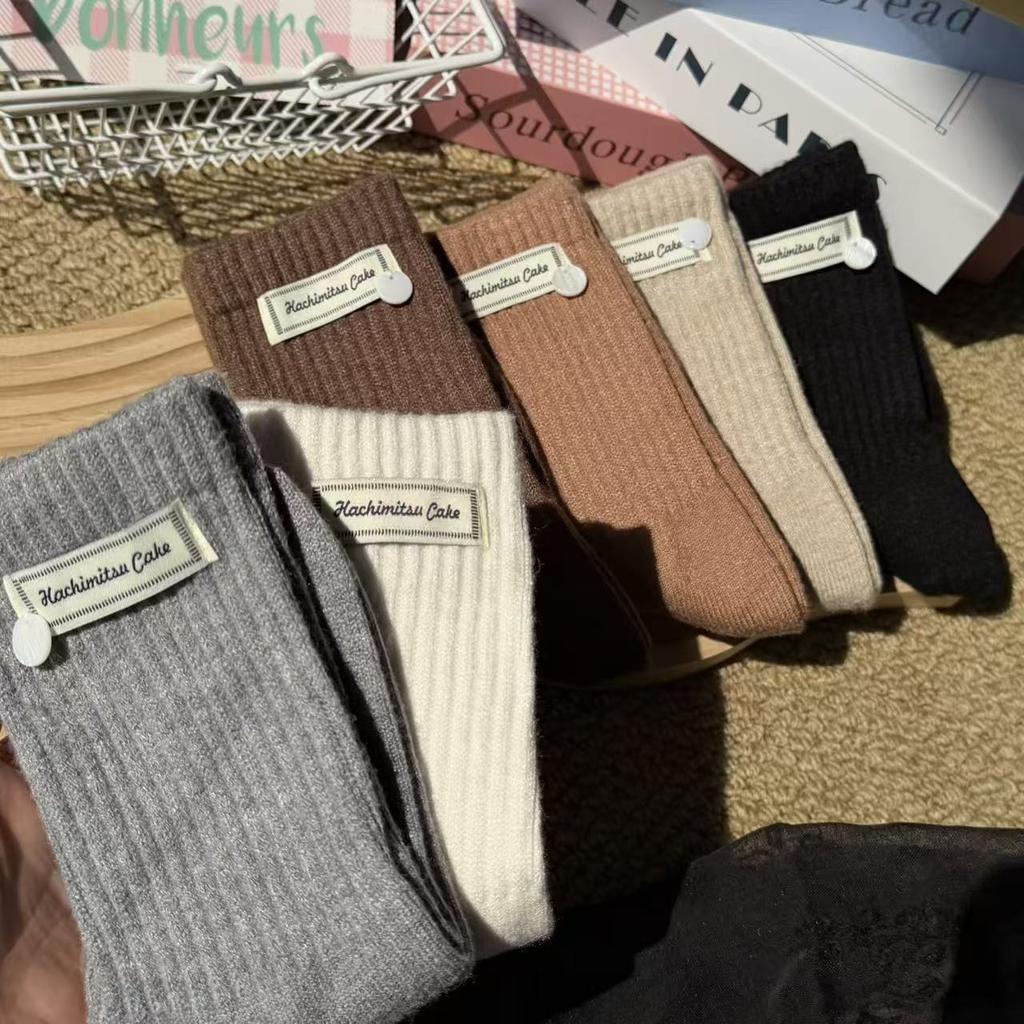 Korean Sister Wears~ Maillard Socks Medium Tube Gray Cloth Label Shell Versatile Casual Stacking Socks