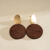 European and American Silver Needle Geometric Wood Pleated Stud Earrings Cool Dark Wind Earrings Light Luxury High-end Earrings