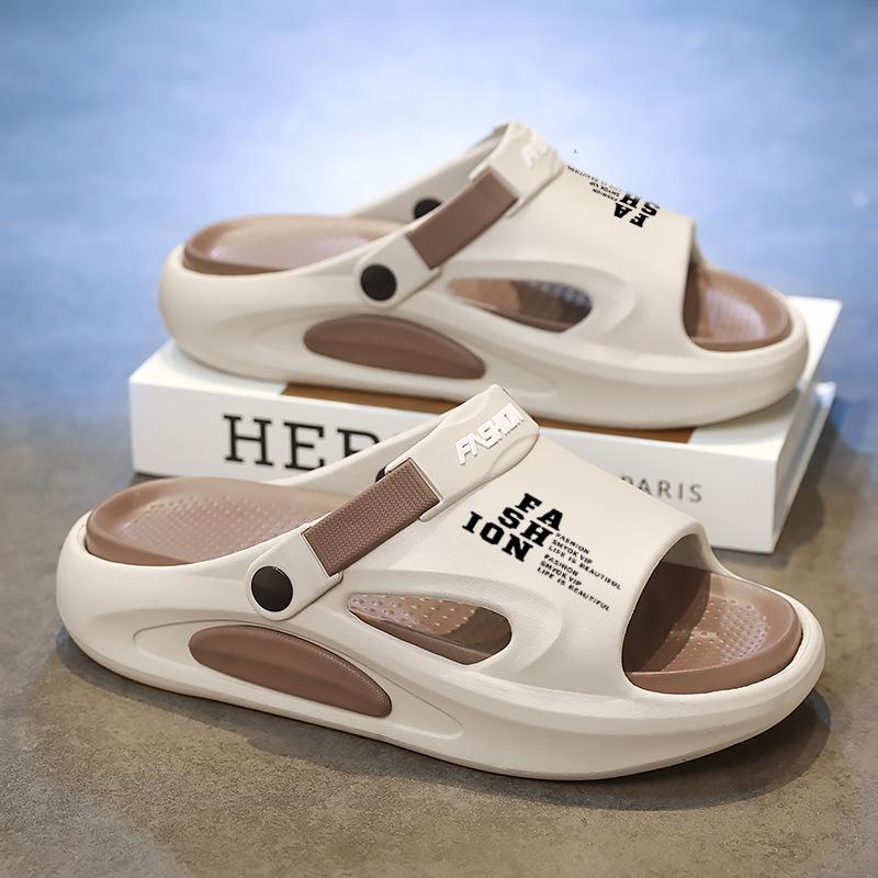 Sandals, light and breathable beach shoes, one-word soft-soled casual driving slippers