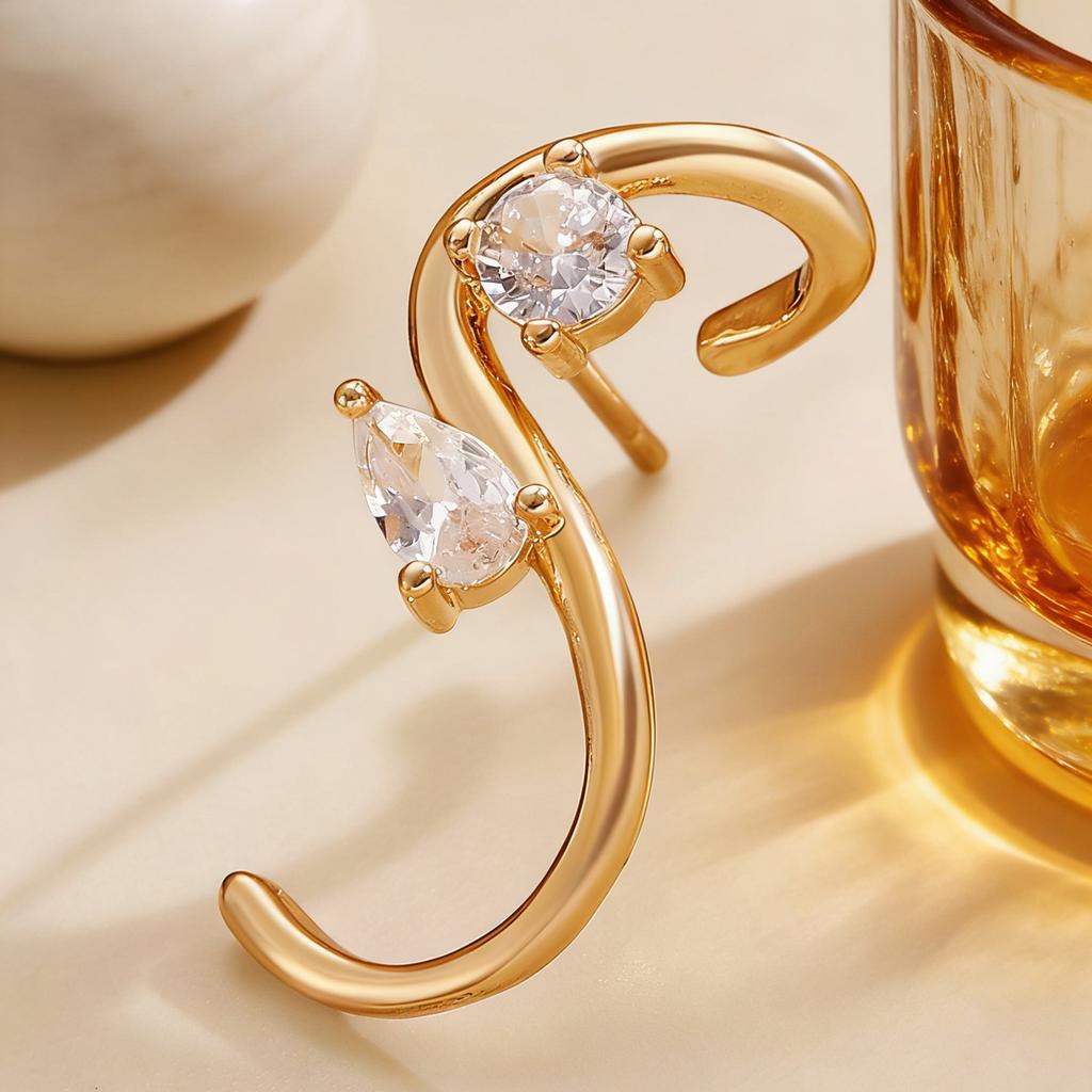 Orecchini a Bottone S-shaped in Rame Intarsiato Zircone Eleganti di Lusso Gioielli Minimalisti Singoli da Donna Unici
