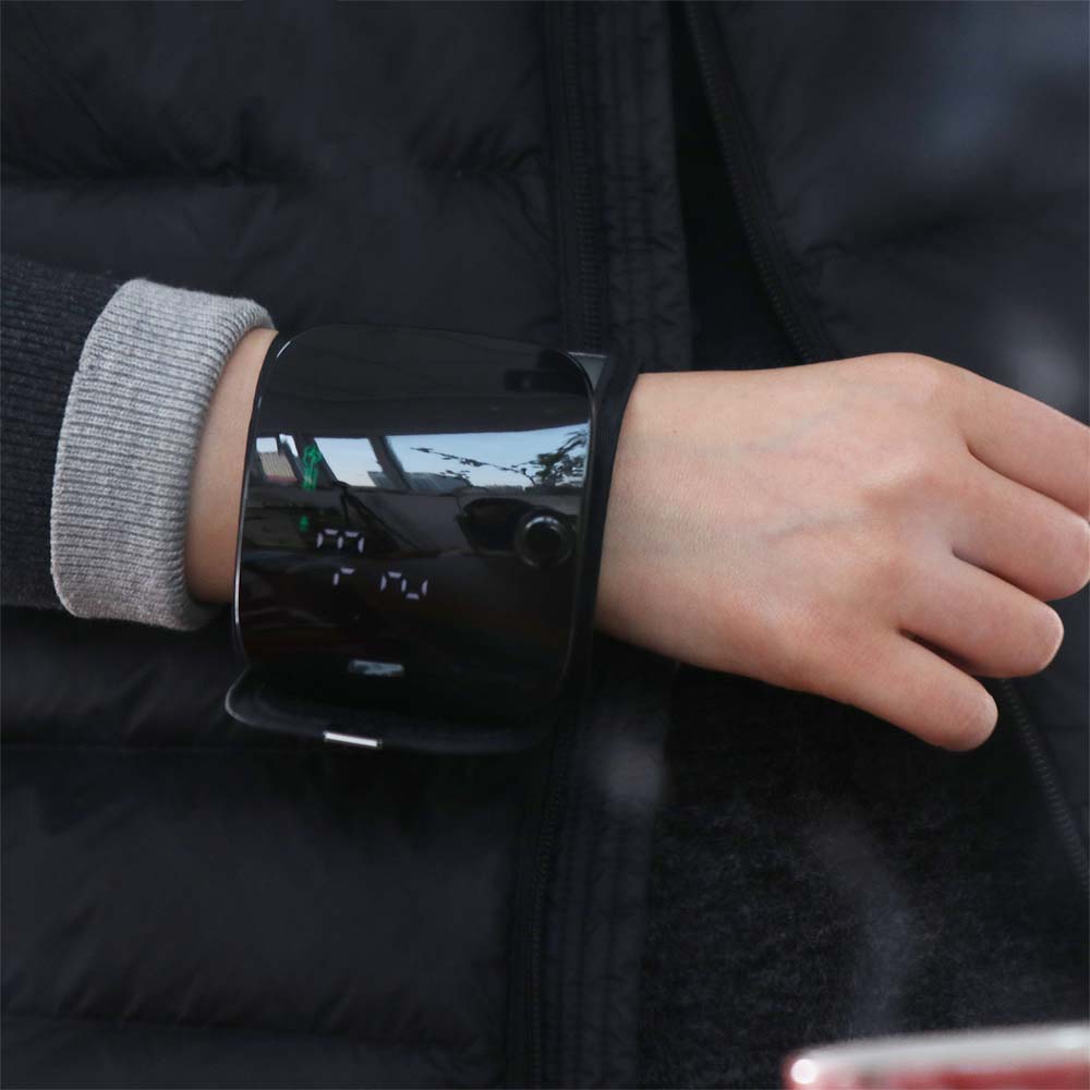 Écran LCD Moniteur de Tension Artérielle Numérique au Poignet Sphygmomanomètre Automatique Vocal Soins Personnels