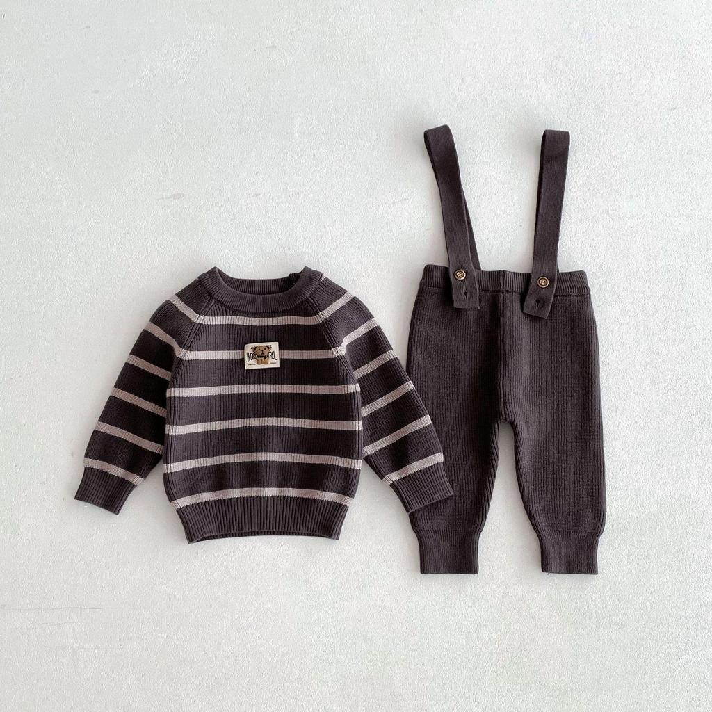 Korean Style Children's Knit Stripe Pullover and Overalls Set for Autumn/Winter