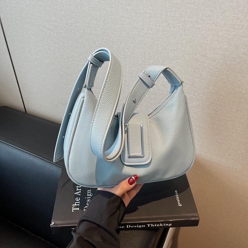 Fashion Solid Women's Shoulder Bag Artificial Leather Square Underarm Bags Ladies Handbags For Daily Used and Gift